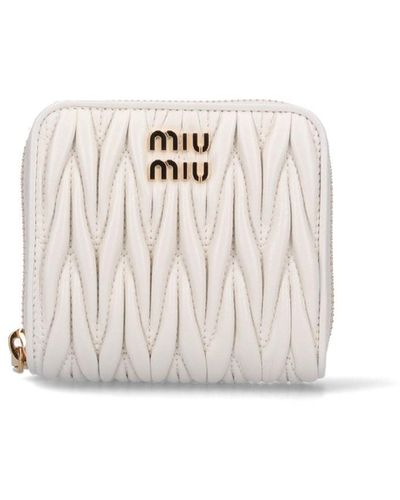 Miu Miu Matelassé Logo Wallet - White