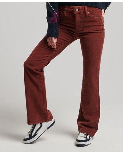 Superdry Slimfit Corduroy Jeans Met Middelhoge Taille En Wijduitlopende P - Bruin