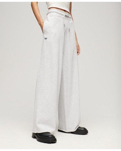 Superdry Pantalon de survêtement droit à logo essential - Blanc