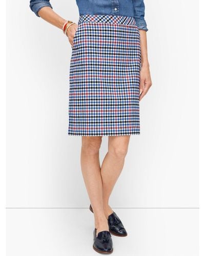 Knee Length Plaid Skirts