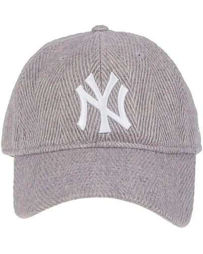 KTZ 9twenty New York Yankees Cap - Gray