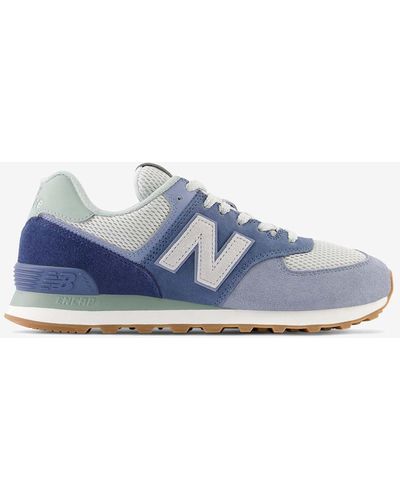 New balance clearance dark blue shoes
