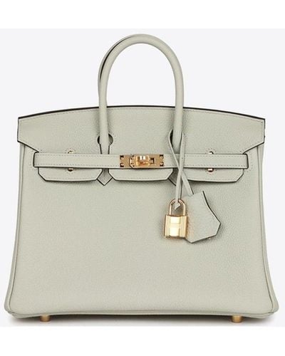 Hermès Birkin 25 Sellier In Gris Neve Togo Leather With Gold Hardware - White
