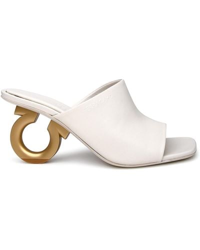 Ferragamo Astro Sandal In Ivory Leather - White