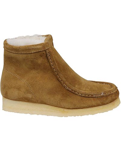 Clarks Wallabee Hi Suede Leather Boots - Brown