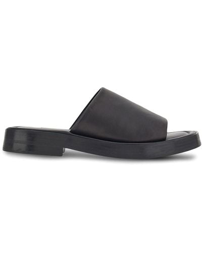 Ferragamo Leather Flat Sandals - Black