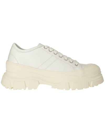 Sofie D'Hoore Calfskin Trainers - Natural