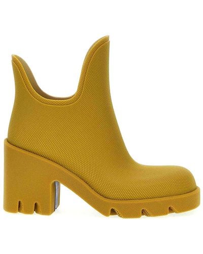 Burberry Marsh Ankle Boots - Yellow