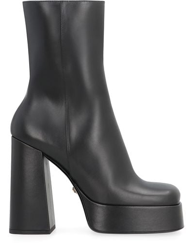 Versace Aevitas Platform Boots - Grey