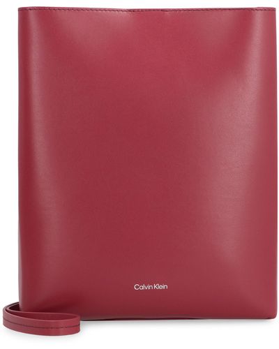 Calvin Klein Borsa a tracolla in pelle - Rosso