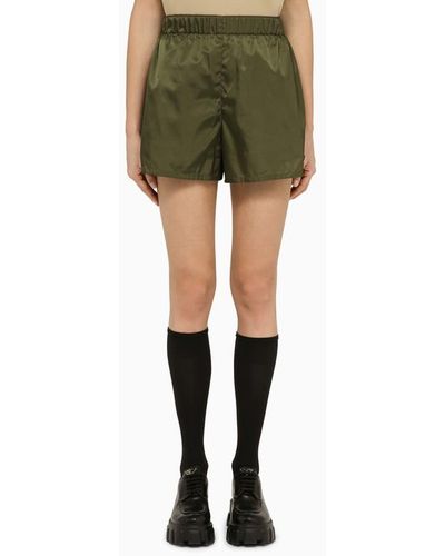 Prada Shorts militare in re-nylon - Verde