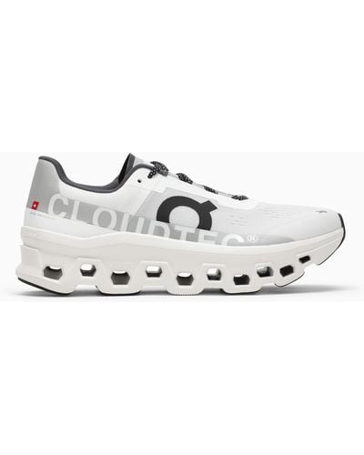 On Shoes Cloudmster Low Sneaker - Gray