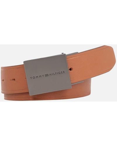 Tommy Hilfiger Plaque Buckle Leather Belt - Brown