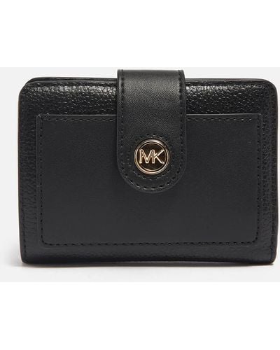 MICHAEL Michael Kors Michael Kors Mk Charm Leather Wallet - Black