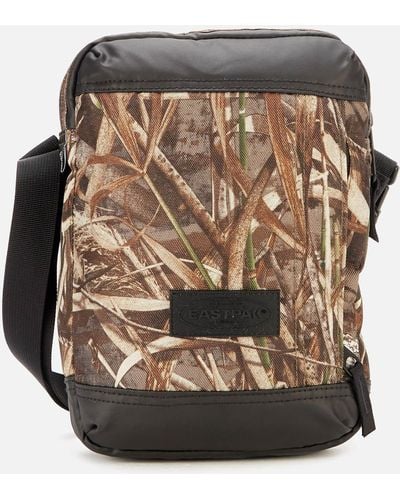 Eastpak Realtree Cnnct The One Cross Body Bag - Multicolor