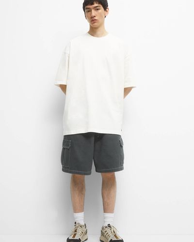 Pull&Bear Cargo Bermuda Shorts With Contrast Seams - White