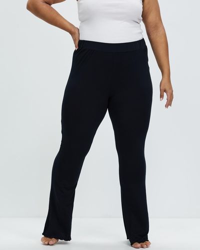 Cotton On Curve Sleep Recovery Flare Trousers - Black