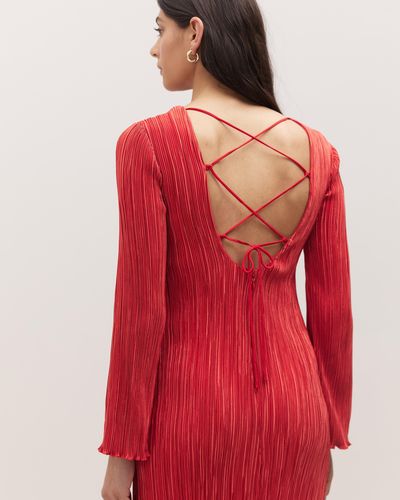 Minima Esenciales Serena Pleated Dress - Red