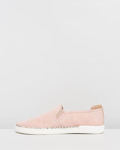 Naturalizer Jade Slip On Trainer - Pink