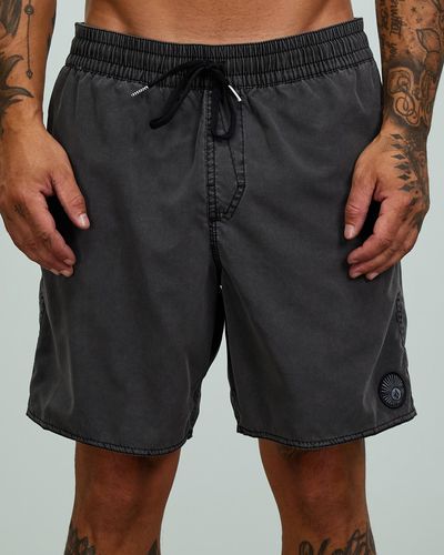 Volcom Centre 17" Trunks - Black