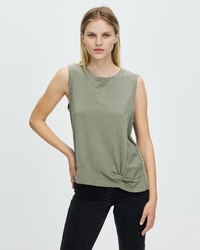 Foxwood Knot Front Crop Tee - Green