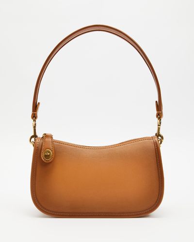 COACH Polished Pebble Leather Hadley Hobo Gd/1941 Saddle in Brown