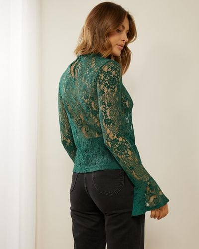 Atmos&Here Harlow Lace Top - Green