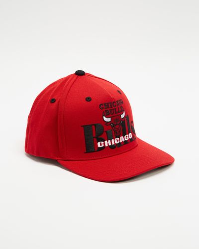 Mitchell & Ness Bulls On Top Pinch Cap - Red