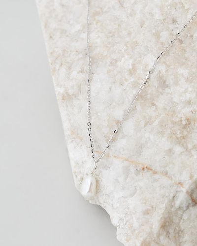 SAINT VALENTINE Keshi Pearl Necklace - Metallic