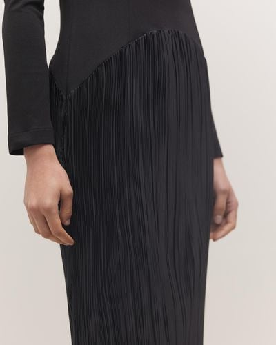 Minima Esenciales Serena Drop Waist Dress - Black