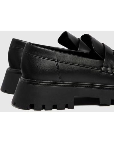 Pull&Bear Track Sole Loafers With Penny Strap - Black
