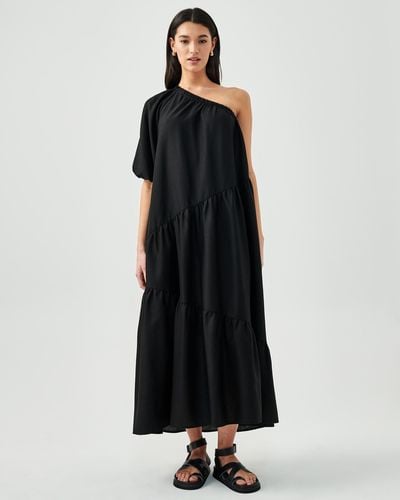 ST MRLO Amy Tiered Dress - Black