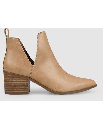 Verali Fierce Cut Out Ankle Boots - Natural