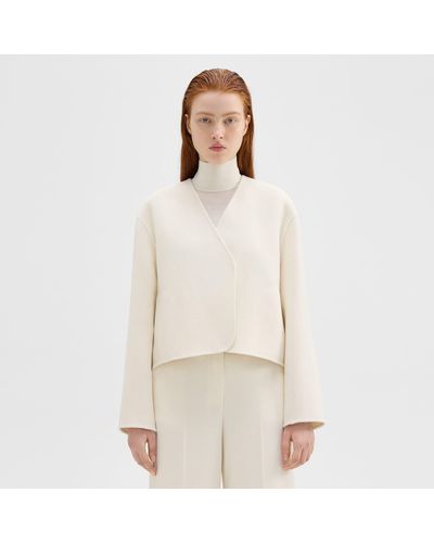 Theory Rounded Crop Jacket In Double-face Wool-cashmere - Natural