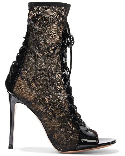 Gianvito Rossi Loulou 105 Lace-up Patent-leather And Lace Ankle Boots - Black