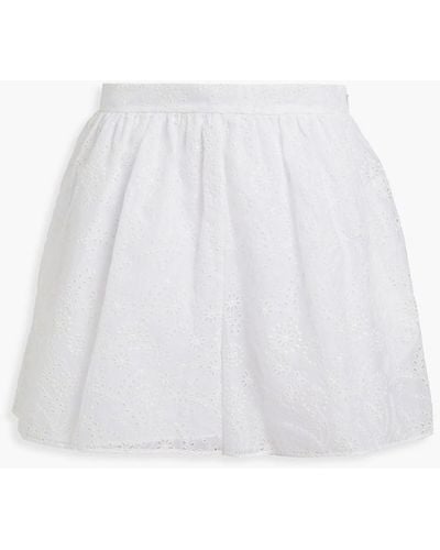 Valentino Garavani Geraffte shorts aus einer baumwollmischung mit lochstickerei - Weiß