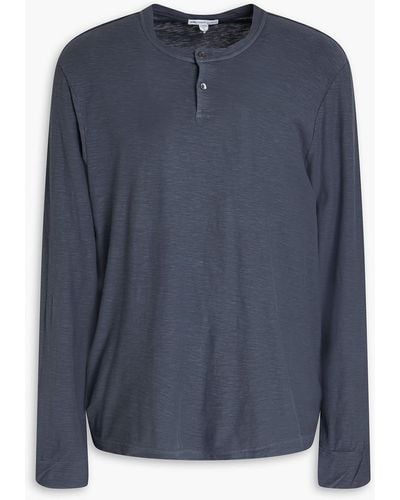 James Perse T-shirt aus baumwoll-jersey mit henley-kragen und flammgarneffekt - Blau