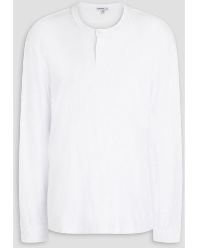 James Perse T-shirt aus baumwoll-jersey mit henley-kragen und flammgarneffekt - Weiß