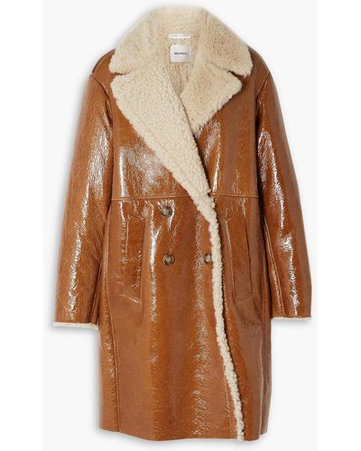 Halfboy Double-breasted Crinkled Glossed Shearling Coat - Brown