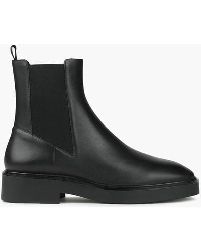 Stuart Weitzman Henley Leather Chelsea Boots - Black