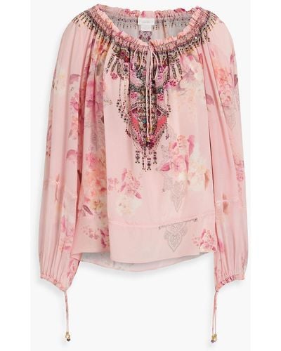 Camilla Bedruckte bluse aus crêpe de chine aus seide mit kristallverzierung - Pink