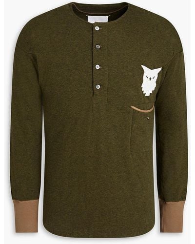Maison Margiela T-shirt aus baumwoll-jersey mit stickereien und henley-kragen - Grün