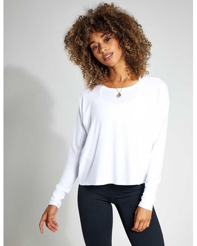 Beyond Yoga Featherweight Daydreamer Pullover - White