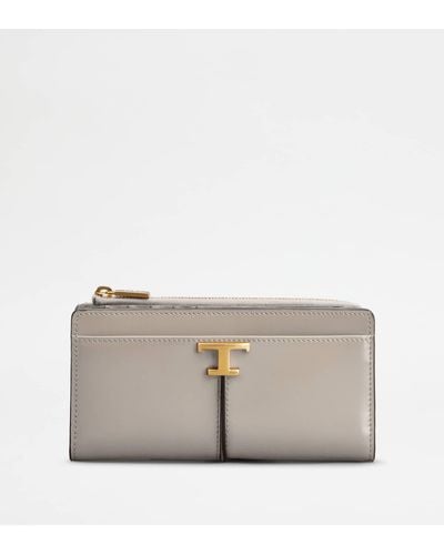 Tod's T Timeless Wallet In Leather - Grey