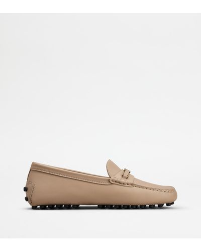 Tod's Gommino Driving Shoes In Leather - Natural