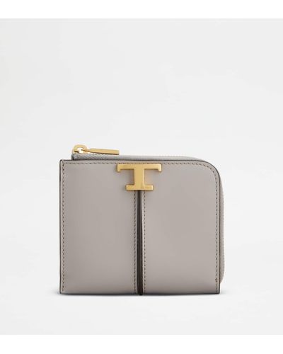 Tod's T Timeless Credit Card Holder In Leather - Grey