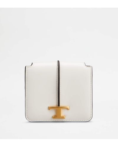 Tod's T Timeless Credit Card Holder In Leather With Shoulder Strap - White