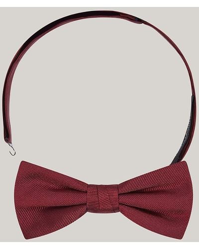 Tommy Hilfiger Pure Silk Plain Weave Bow Tie - Red