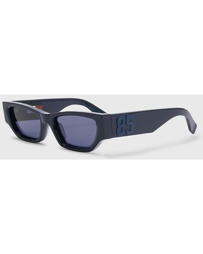 Tommy Hilfiger Large Frame Cat-eye Sunglasses - Blue