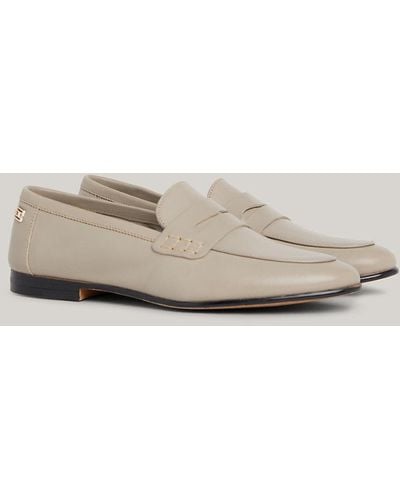 Tommy Hilfiger Essential Leather Flag Plaque Loafers - Natural